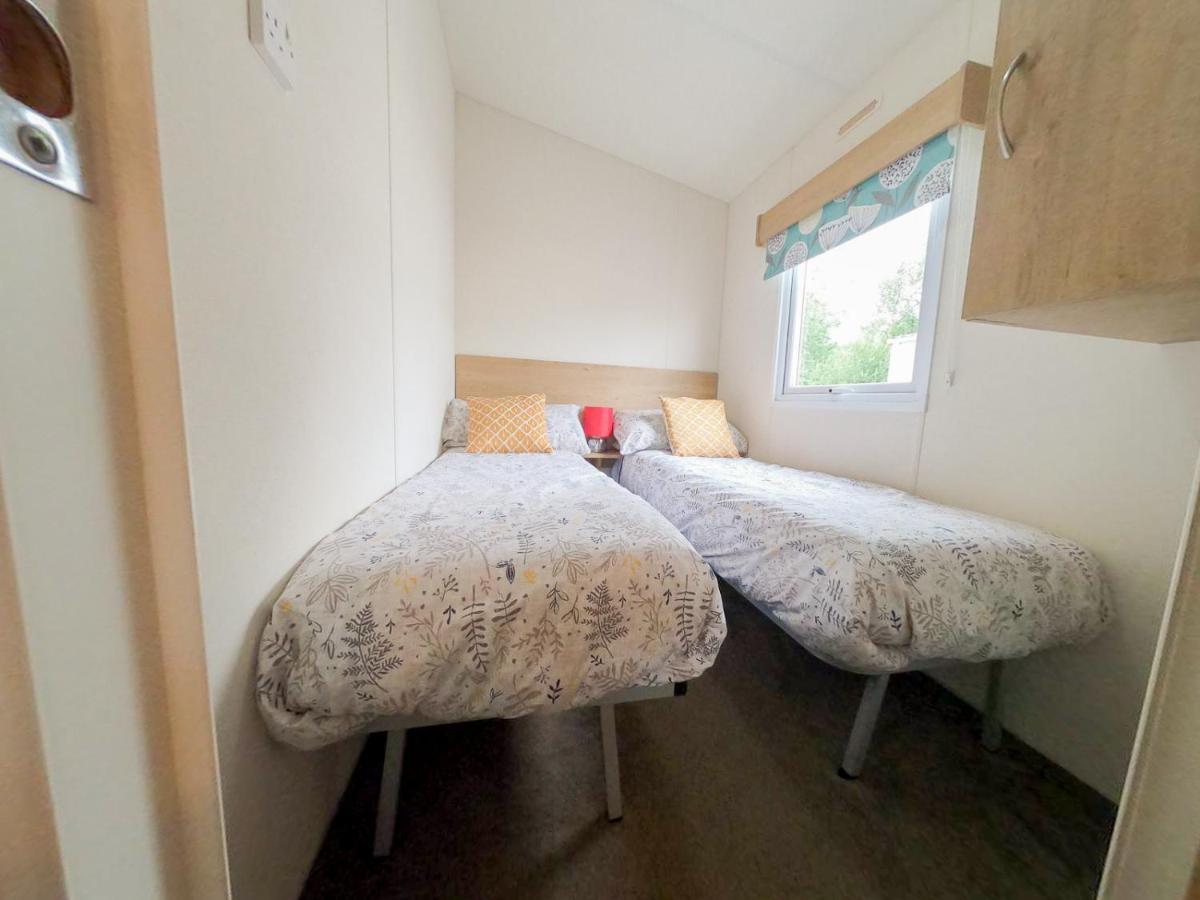 Tattershall Lakes - Hot Tub Breaks Extérieur photo