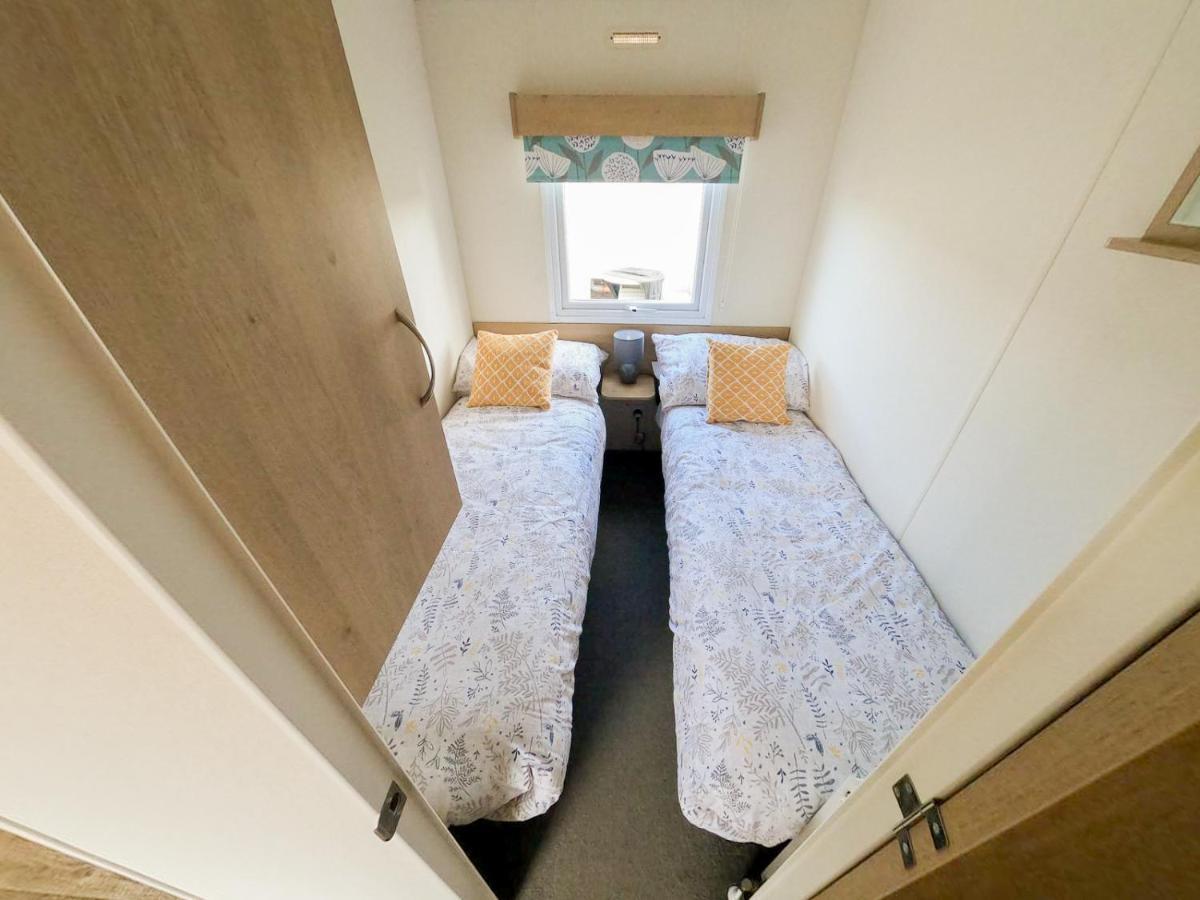 Tattershall Lakes - Hot Tub Breaks Extérieur photo